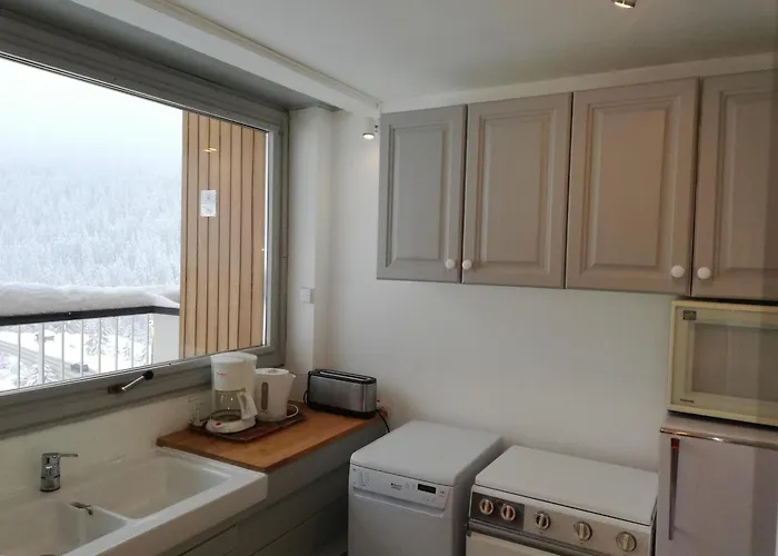 Aux Pieds Avec Parking - Fr-1-514-33 Lejlighed *