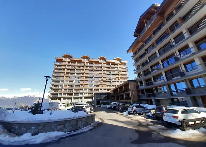 Aux Pieds Avec Parking - Fr-1-514-33 *